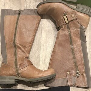 Earth Origins Brown and Gray Winter Boots